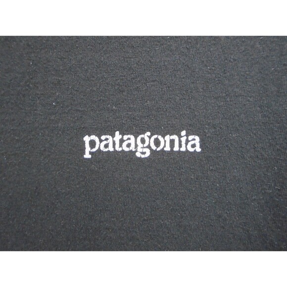 Patagonia Mens 'Responsibili' Short Sleeve Shirt Size S Back Logo Regular fit - Picture 4 of 6